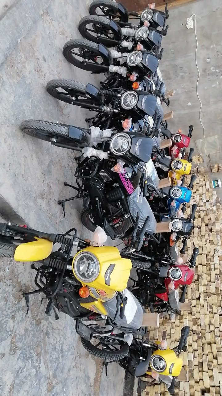 ياالله اللهم صلي على محمد وآل محمد
السلام عليكم
تم وصول وجبه دايون كلاسلك وجبلي شد اليوم كله صناديك 
موديل 26
اوراق اسكنر
بيهن كتابه حمره وبيهن بيضه
مكينه 200 الأصلي 5 نجوم
سويج سجينه عدد 2 بصمات عدد 2
تشغيل عن بعد 
زيرو صفر كيلو متر
العنوان حله المركز
رقم ***********
الأسعار تفليش جوه السوك
