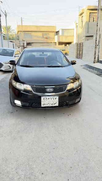 السلام عليكم 👋🏻سونار داخل صور 

للبيع كيا سيراتو 2012
لون اسود 🖤
محرك 1600
اشاير بالمري
داخل لونين
تبريد ثلج ❄️ 
محرك نضيف
كير نضيف
صدر نضيف
عليها شاشه اندرويد
سونار السياره واضح مع الصور
مكان السياره 
السعر 92 بيها مجال
مكاني بغداد الدورة المعلمين 
***********
