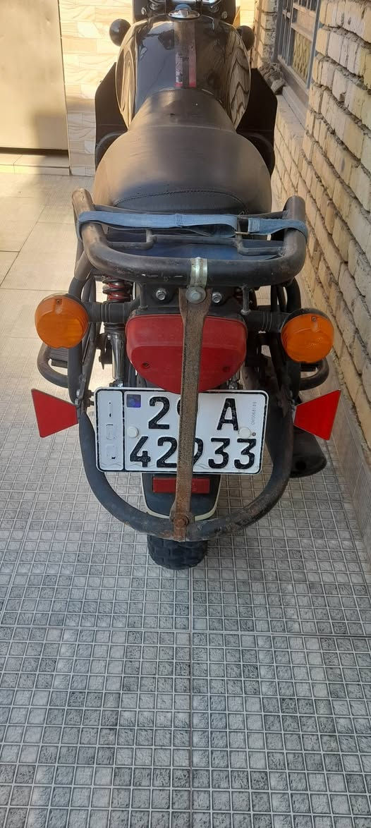 سلام عليكم دايوان للبيع 
موديل 2021
مكينه 150cc
مفتوحه مره وحده ومجفته شركه
تخم تاير
رقم واسط الماني بأسمي تحويل مباشر
***********
