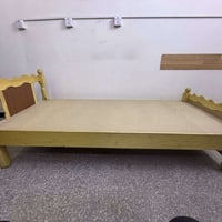 بغداد الغزالية • سرير خشب • ٢٠٠×٨٦×٣٨سم