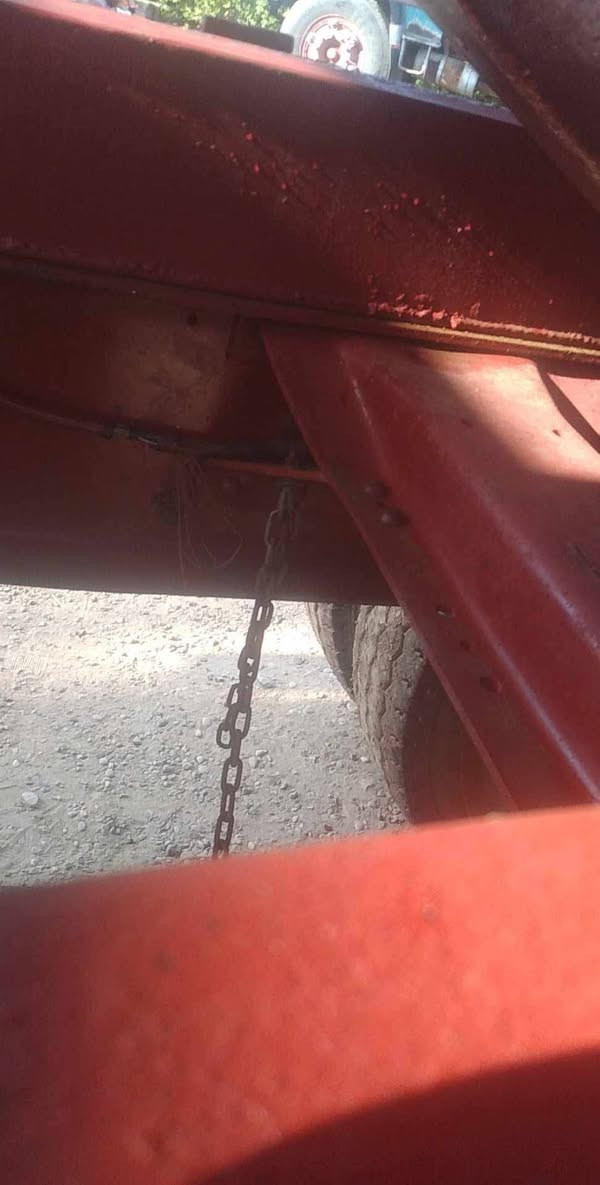 بدي تك طويله البيع السعر 4ونص وبيه مجال الشراي بدي جنل حداديه جديده النتصال ***********
