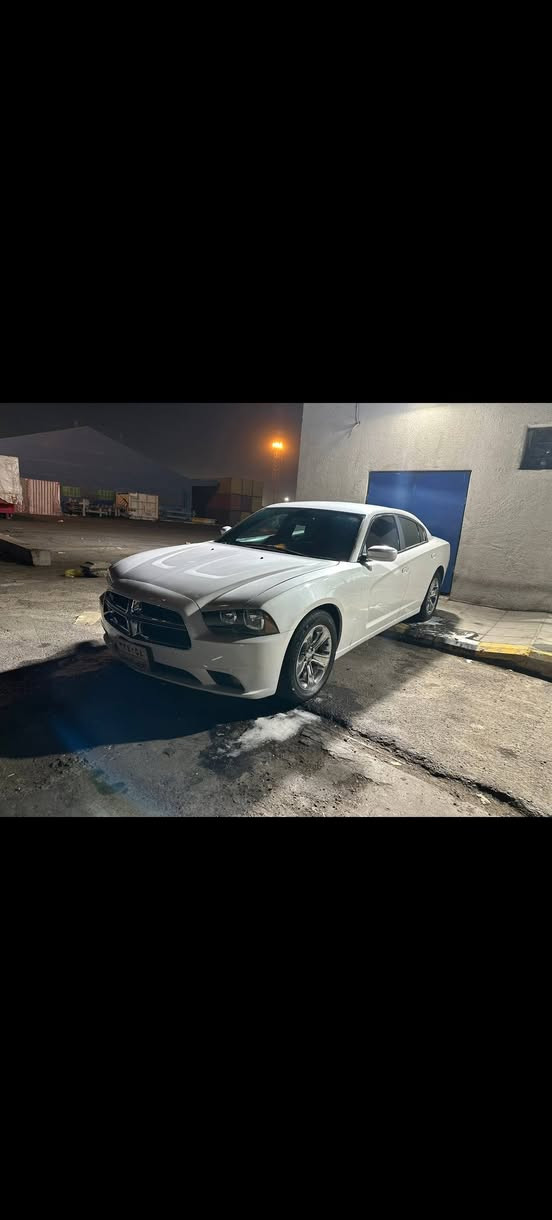 سلام عليكم شباب
جارجر موديل 14
الضرر جاملغ وبنيد بدون عابر
سيارة رقم اربيل تحويل ثاني يوم
سيارة جديدة
مواصفات شاشه وكير طيارة
سعر 128 وبيهة مجال 
شباب اني مكلف بنشر ماارد ع الخاص
للاستفسار ***********
مكاني بغداد
