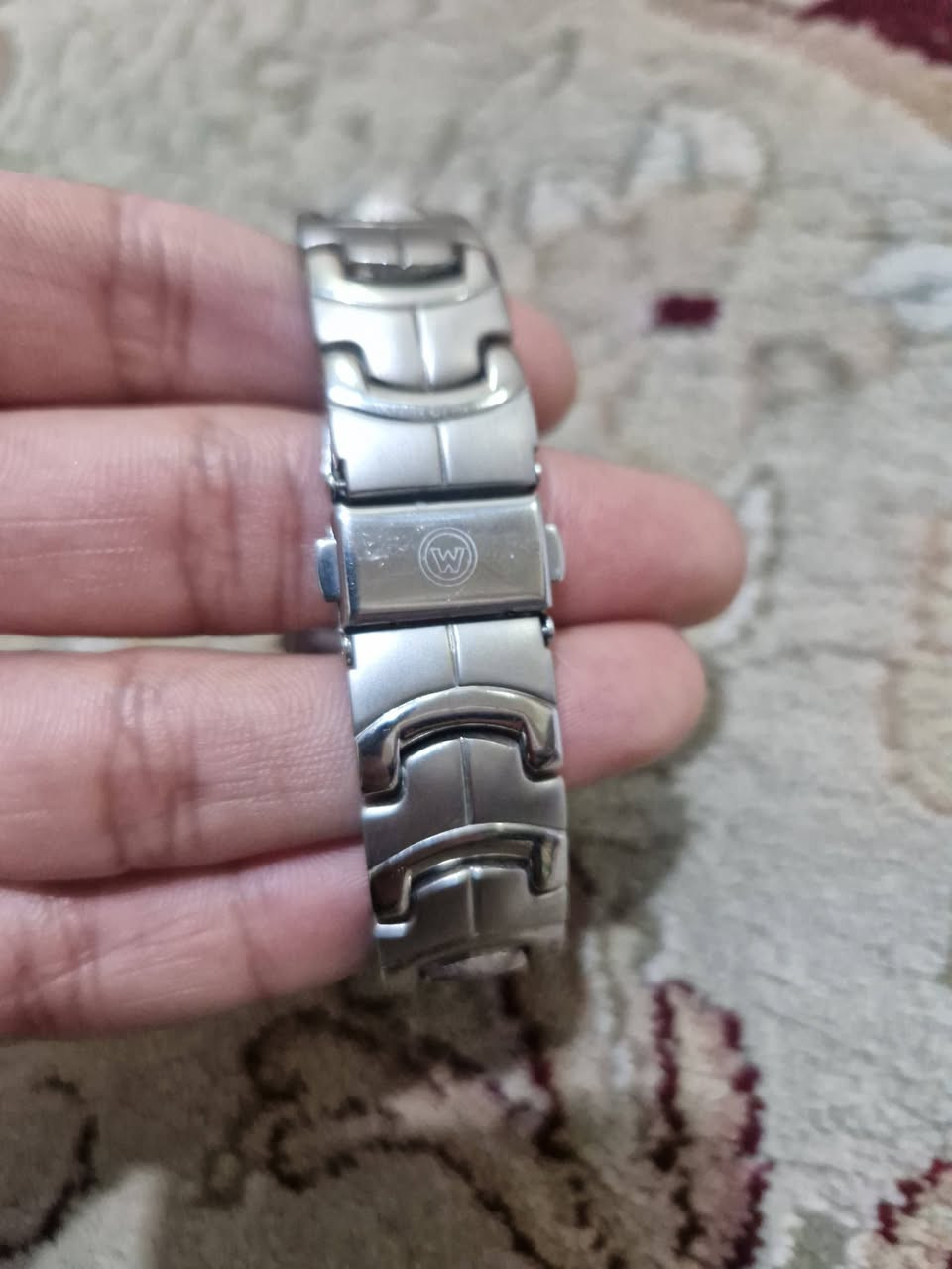 سلام عليكم
ساعة رجالي رسمي بالة اصلي القطعة 
ساعة حلوة نضيفة سعر ٥٠ بيه مجال


**إذا كنت صاحب هذا الإعلان وتريد حذفه لأي سبب، رجاءا أرسل رسالة إلى الدعم الفني**