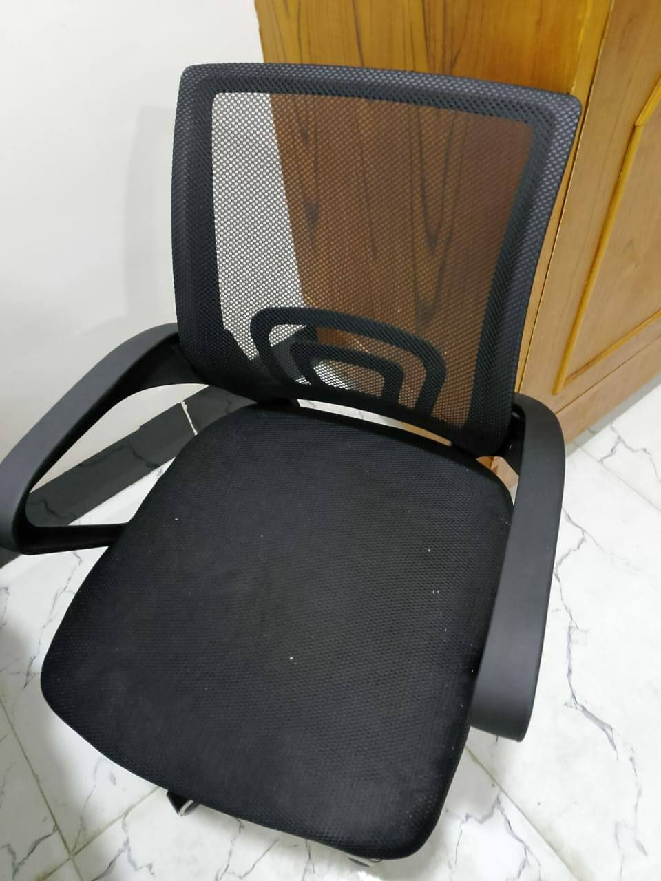 حاسبه للبيع معا الميز وا الكرسي كامل غراضه مواصفاته ذاكره 250 شاشه SAMSUNG الكيس DEEL رام 8 سعر 275 تشغل العاب القويه مثل gta 5 وا غيرها عنوان موصل رشيديه رقم تليفون *********** يوجد توصيل محافظات 8 الف توصيل لكل المحافظات ابيع شلع ما ابيع مفرد الشراي يعلق المو شراي لا يدخل رجآ لا دوخني ولا دوخك #الجميع
