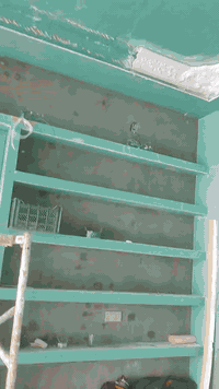 توكلت على الله 
سعر المتر جبس بورد ١٥ الف دينار 
خمسه عشر الف 
***********
