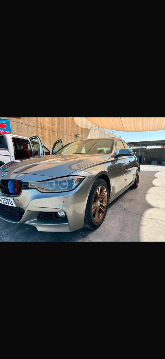 لسلام عليكم
للبيع BMW F30 2016 
مواصفات 
فتحه 
كشنات جلد 
كشنات كهرباء 
كشنات رياضي 
شفتات ستيرن
مري شفط 
شاشه كبيره 
السياره داخله تخريب يعني السياره بدون ضرر مكفوله هنا اني صبغت جاملغ خلفي وجاملغ امامي شخوط ابو دراجه شخطها 
وعندي صور السياره بسمي سنويه لل2031  
السياره جانيها صار 5 سنوات جاهزه ومابيها نقص برغي تجي اشوفها واحلا من الصور وخادم للطيبين  

***********
