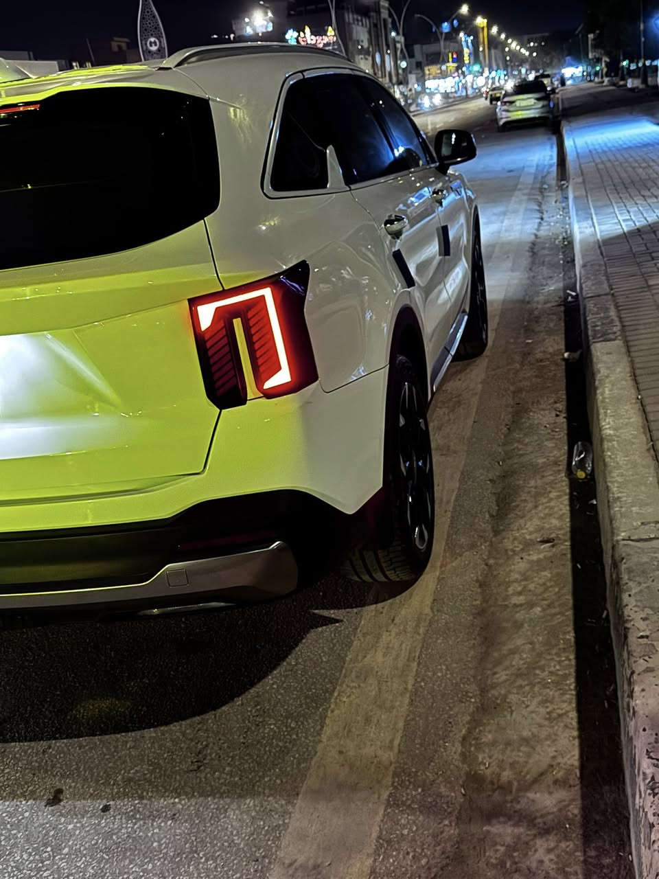 سلام عليكم كيا سورنتو مديل 25 كفاله
 السياره
 موصفات
 دبل كامر
 ذات شوب 
ويل عشرين
 وباقي معروفه موصفاته
 سياره ماشيه 30 
مكاني بابل رقم بابل 
الستفسار / ***********
