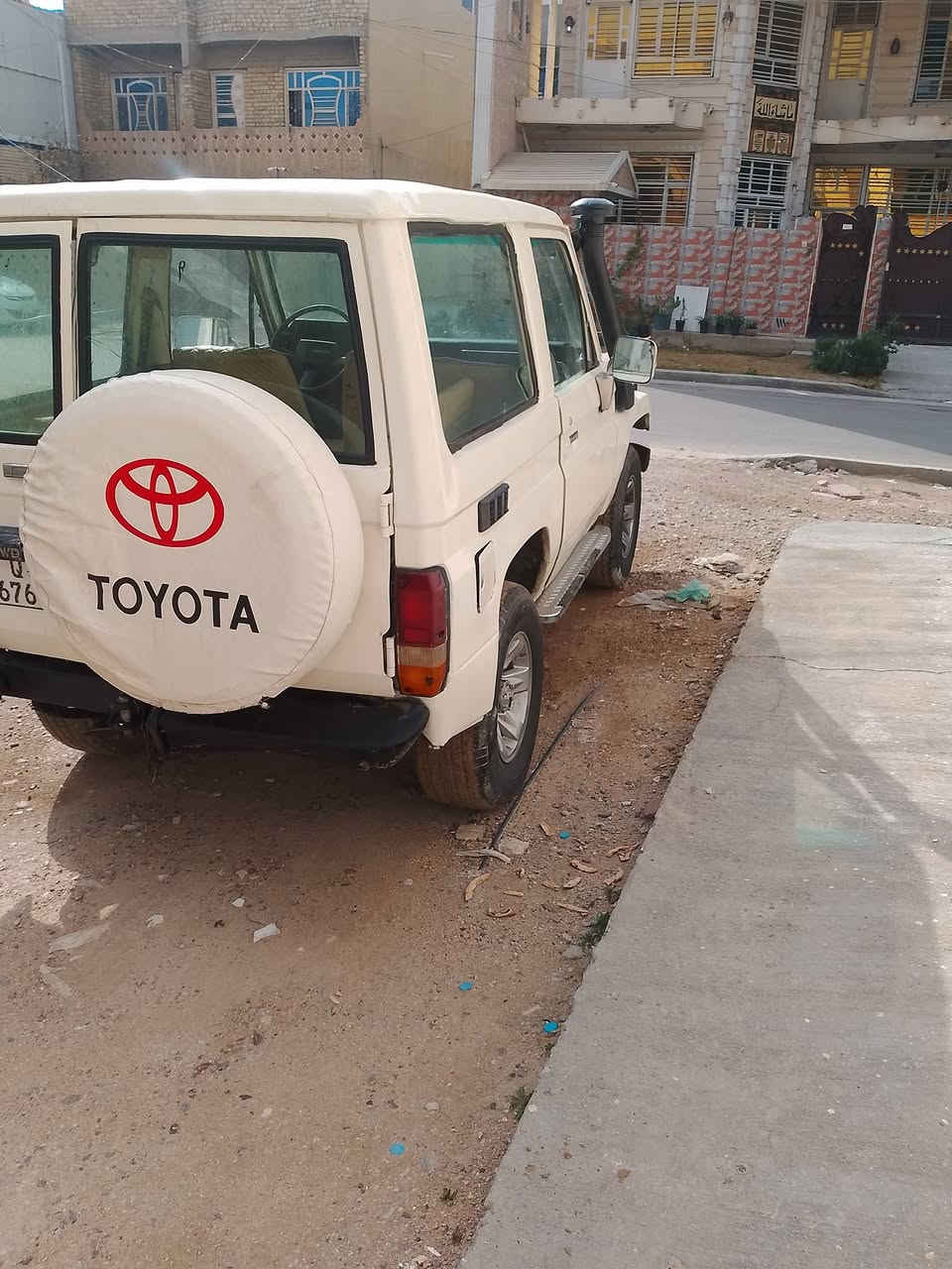 السلام عليكم الاندكروز شاص ربع محرك YYT 6سلندر وكير اوتوماتيك موديل 1987 عنوان الكاضميه السعر 50 ورقه رقم بغداد نكليزي ***********
