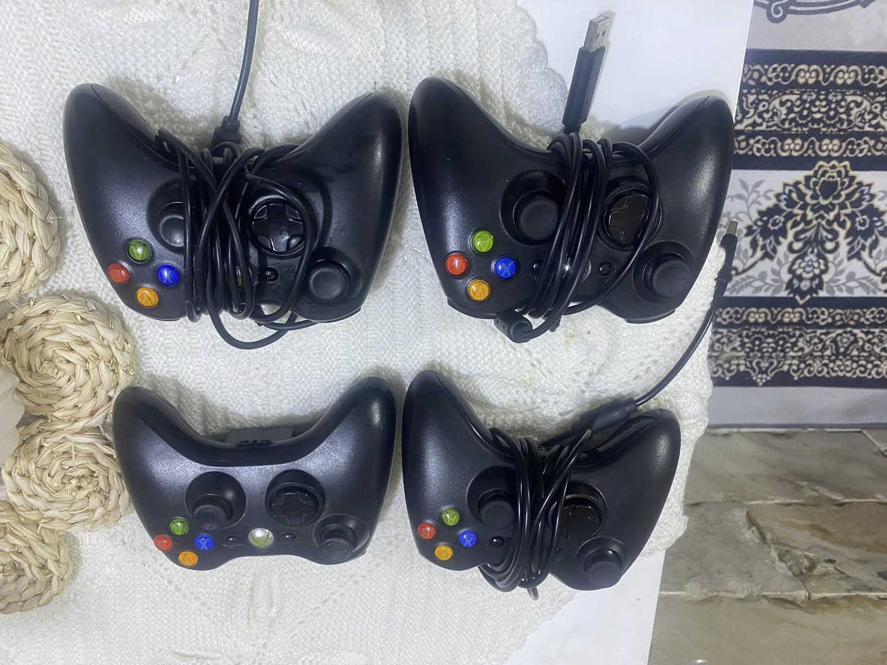 سلام عليكم جهاز xbox 360 slim الجهاز نضيف لوك ستيكر بي 4 يدات 3 يشتغلن و الرابعه عطل بل كير بي 42 لعبه من اقوه العاب مثل gta 5
Call of duty الجزء الأول و الثاني 
Pes 2018 2017 2013
Helo 3

Forza Horizon الجزء الثاني 

 gta San Andreas 
Tekkn 6 
wwe 17
ufc 2
بعد بي خير من الله العاب قويه 
هارد 320 كيكه 
تواصل ماسنجر 
السعر 120 وبي مجال للشراي


**إذا كنت صاحب هذا الإعلان وتريد حذفه لأي سبب، رجاءا أرسل رسالة إلى الدعم الفني**