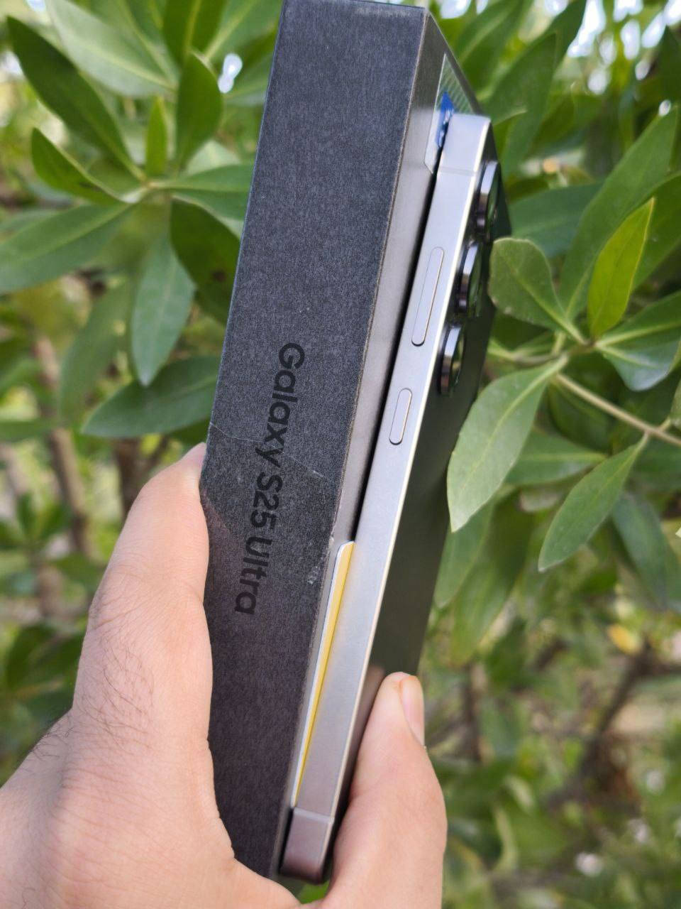 SAMSUNG S25 Ultra
السلام عليكم للبيع سامسونج S25 Ultra ضمان كسر الشاشة جهاز نضيف ذاكرة 256 بعدة بضمان كسر الشاشة وضمان شركة الوطني كامل ملحقات الاصليه السعر مليون و200 مكاني البصرة ***********
