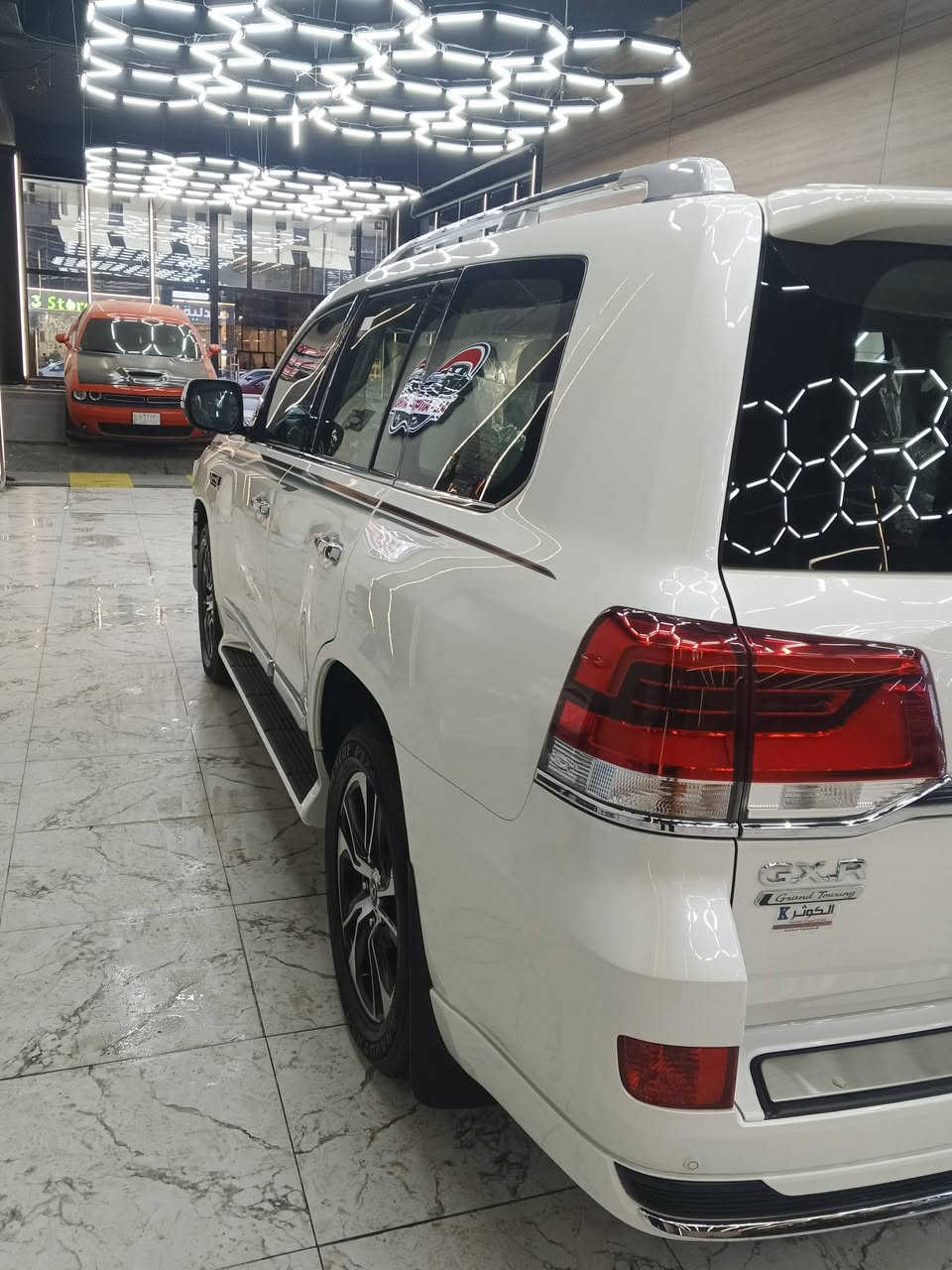 سلام عليكم
لاندكروزر موديل ٢٠٢١ مكفوله عامه من كلشي ماشيه ٤١ الف كيلو حقيقي شرط الفحص بسونار 
سياره فول مواصفات  فول سستم ايرباك مكينه ٤٠٠٠ 
٦ سلندر كشنات جلد وكهرباء قرميطي  ٥ بصمات شحن واير ليس ٣ شاشات اصليه جنطه كهرباء 
ملاحظه تارات مال شركه ستخدام قليل مال بيت
رقم بغداد مشروع وطني باسمي 
مكان بغداد المنصور لمعرفت السعر اتصل على الرقم الهاتف ***********
