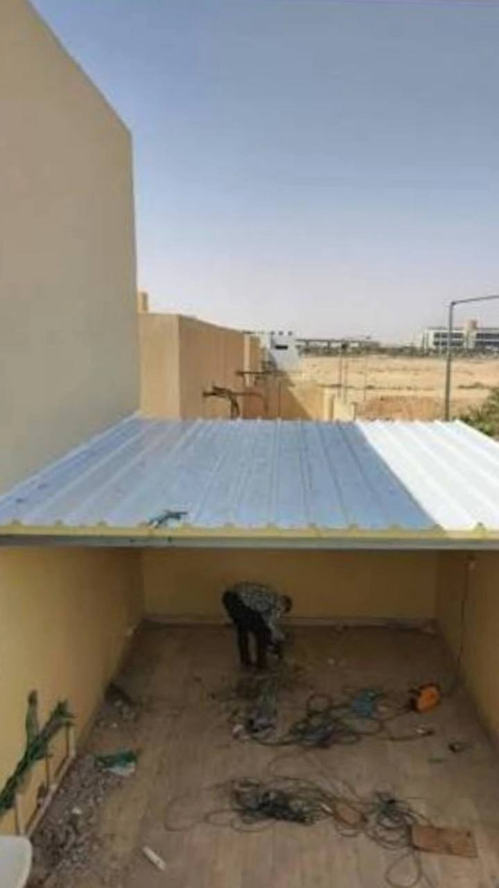 سقاءف السندويج والجينكوو سعر المتر المربع ٤الف للمراسله والاستفسار
***********
