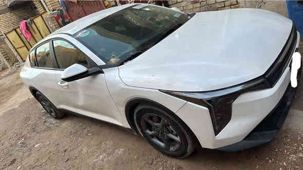 السلام عليكم 
K4 2025
رقم اربيل باسمي تحويل اي يوم
حادثها موضح كلشي راجع بلادي بدون اي تبديل
مواصفات المعروفه محرك 2000
مكانها بغداد الدوره
السعر ١٩٣ وبيها مجال
***********
