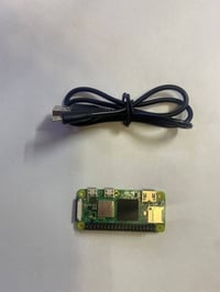 Raspi Zero 2W ملحوم ويجي وياه كيبل MicroUSB نظيف وشغال 100% السعر 40 ا...