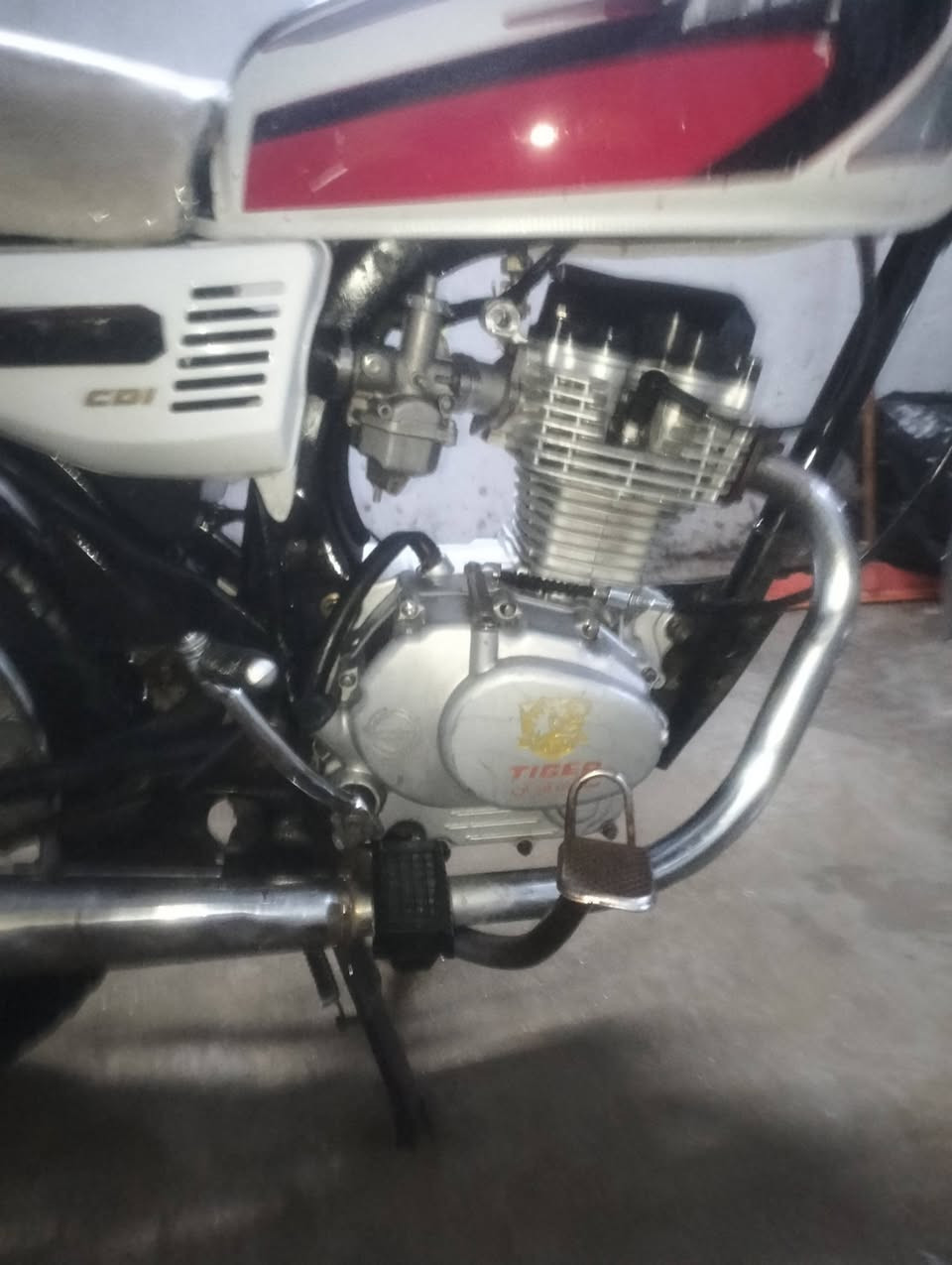 سلام عليكم تايكر 2019 ما مفتوح موطور خير من الله شلعه معدل نار 🔥 كهربائيات كلها شقاله اشاير شقاله لايت عالي وناصي دبلات شقاله وره وكدام وياله نضاف موطور ما تصرف علي ربع كزوز صراخ مال تايكر ستيرن رياضي ـ...السعر 460 وبي مجال شراي خاص .


**إذا كنت صاحب هذا الإعلان وتريد حذفه لأي سبب، رجاءا أرسل رسالة إلى الدعم الفني**