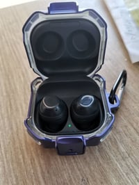 سماعة كلكسي buds fe الحديثة نضافتها عاليه فول عزل  للبيع بغداد الطوبجي...