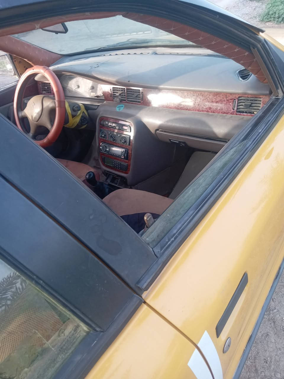 سلام عليكم سياره موديل ٢٠١٣ مصفره هيه وغرامات وسياره بسمي مكينه وكير مكفولات صدر جديد تخم تاير جديد السعر ٣٥ وبيه مجال ***********
