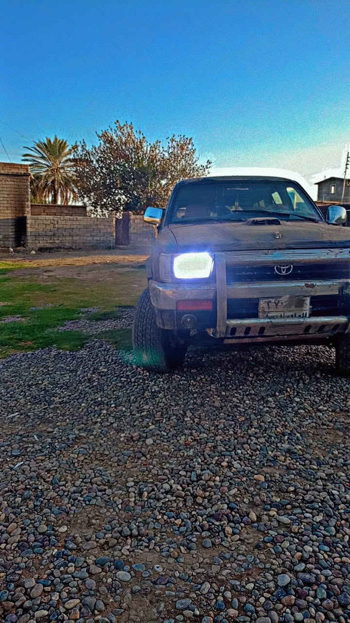 السلام عليكم
صورف رنر 
موديل90

رقم 
اربيل شرط التحويل وكاله شرط 
صبغ عام
محرك٦شرط كير شرط دفع رباعي شقال. 
كهربائيّات كلها شقاله 
شاشه تاب 
لايت زنون عالي ناصي 
تواير جدد
صدر جديد 
السياره نضافه فول 
يرهم مراوس
مكان السياره الشركاط الخصم 
السعر ٤٨ وبيه مجال الرقم***********
