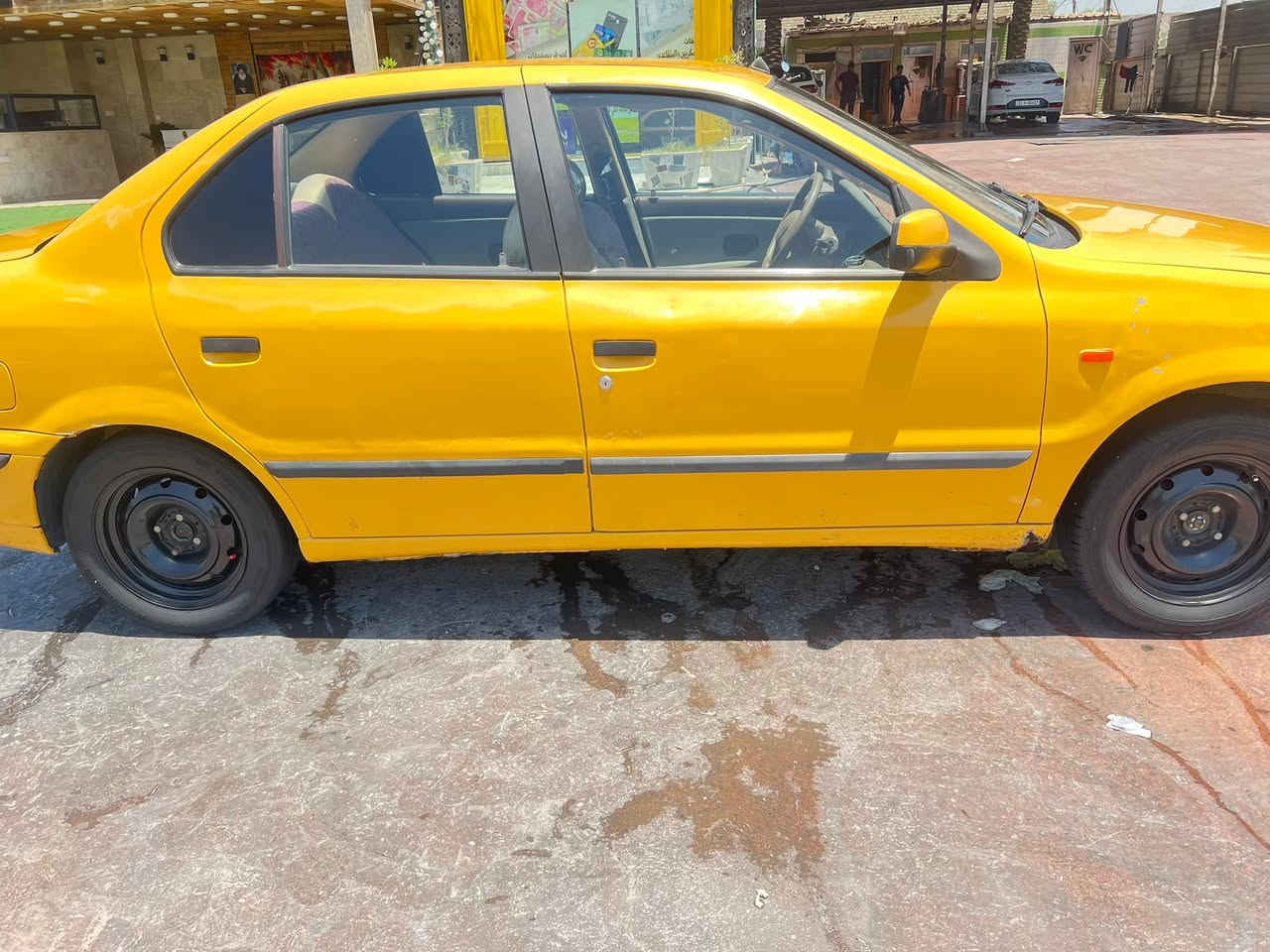سمند ١٢ بسمي كير محرك صدر تخم تاير باتري جديد تبريد ثلج هيئة مصفرة بيهة بس قبق جنطة صبغ ولباقي كلة مكفول مكاني بغداد الكمالية سعر ٣٩ وبيهة مجال رقم ***********
