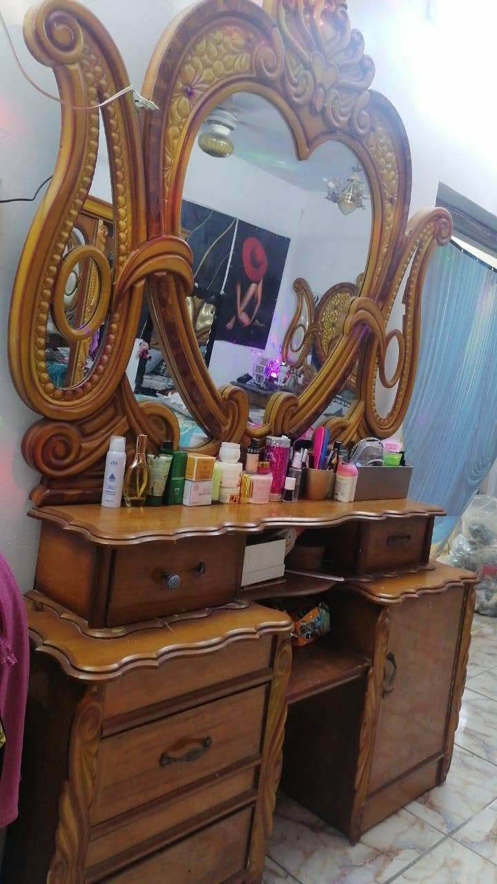 غرفه لبيع تفصال صاج عراقي
650 قفل تصال ع ***********
