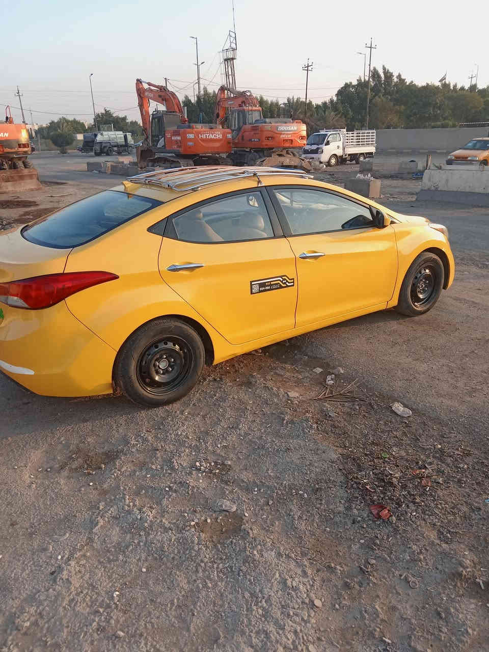 سلام عليكم النترا 2013وراد أمريكي السياره خير من الله كاعيه جلد كشنات هيتر تحكم استيرن جهتين رقم انكليزي مصفره هيئه وغرامه بسمي تخم تاير صدر جديد المكان البياع سويب رقم الهاتف ***********سعر 105وبيها مجال
