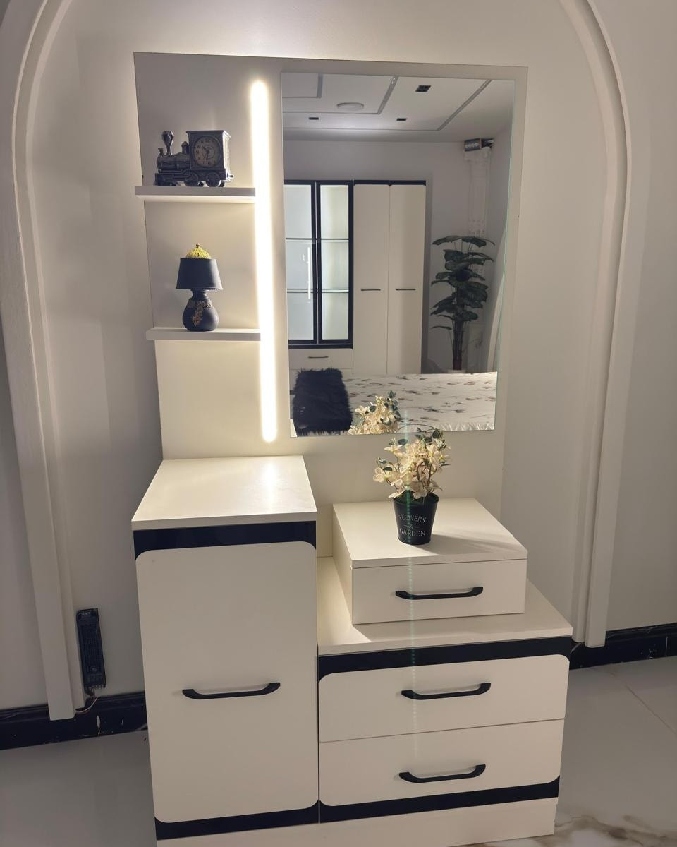 *موديل       سوما        الحديث*

*7 قطع   
 كنتور ملحق*      

 ضهر الغرفه 5 ملم بالكامل     
برغي وجوي حديد                

إناره بالكنتور والكوميديات والميز تواليت 
*نرماده هيدروليك*             
 يدات حديد                            
 ابواب المنيوم وزجاج اسود فوما 
 طابوريه  تركيب               

السرير ثابت

السعر 850
#توصيل_لجميع_محافظات_العراق


**إذا كنت صاحب هذا الإعلان وتريد حذفه لأي سبب، رجاءا أرسل رسالة إلى الدعم الفني**