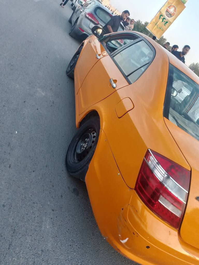 السلام عليكم من رخصت الادمن
سياره جلي موبل موديل 2013 سياره جاهزه  مصفره هيئه وغرامات بيه وكاله عامه مداور ثاني يوم مشروع وطني تخم تاير جديد حداديه 75
رقمه بصره
كير عادي مكينه بيه خيط تبخير كلش قليل 
المكان ناصريه مركز 
السعر 35 وبيه مجال
الاستفسار الرقم *********** واتساب واتصال
