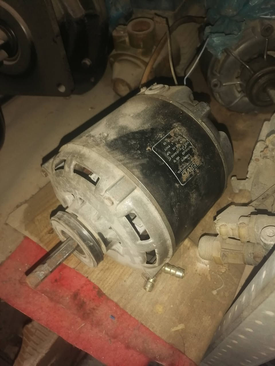 سلام عليكم اخوان متوفر بنكات كلة شغال وعلى ضمان سعر الوحدة ٢٥ ماطورات روسيا قيمهن وتعال اخذهن توصيل ماعدي


**إذا كنت صاحب هذا الإعلان وتريد حذفه لأي سبب، رجاءا أرسل رسالة إلى الدعم الفني**