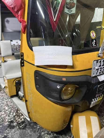 سلام عليكم تكتك موديل ٢٠٢٠ شهر الثامن رقم وسنويه تكتك خير من الله ممتواجد عله الفيس. موبايل *********** واتساب موجود السعر. ٥٧٠٠ العنوان الرئاسه جامع الإمام علي
