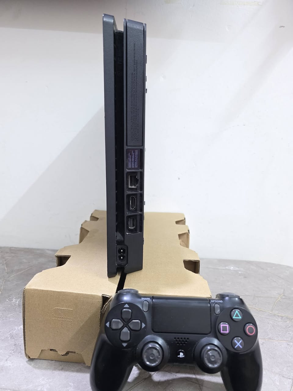 بلي فور سلم اون لاين مامفتوح لوك ستيكر جهاز حيل نظيف يحتوي على جوستك واحد بلادي شرط الفحص السعر 185وبي مجال للطيبين توصيل جميع المحافظات متوفر ***********
