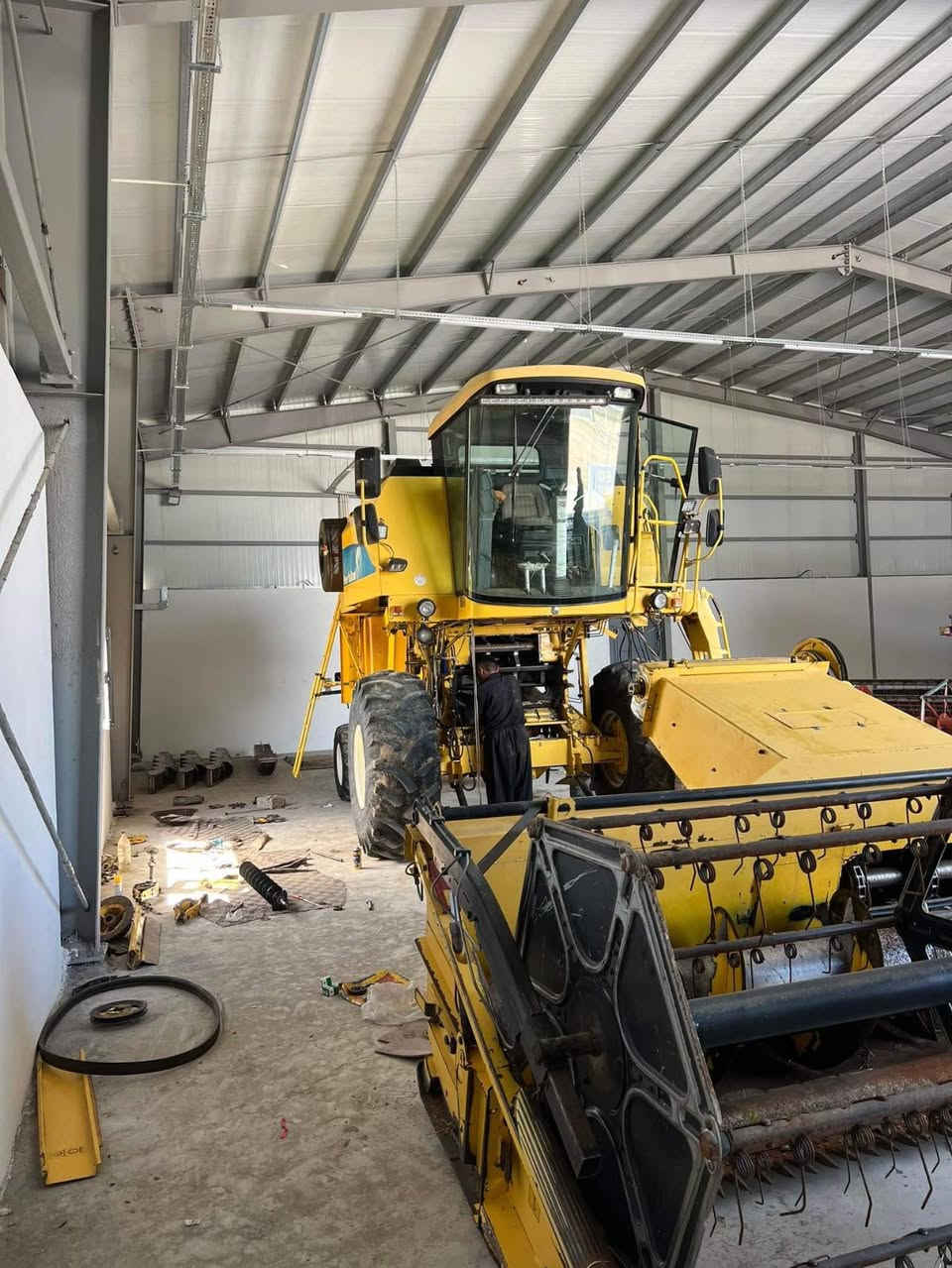 حاصوده للبيع موديل2007 حجم 54اربعه بلم هايدرو رقم سلیمانیە مكفوله كفاله عامه طبله 15  
0770 139 54 84
