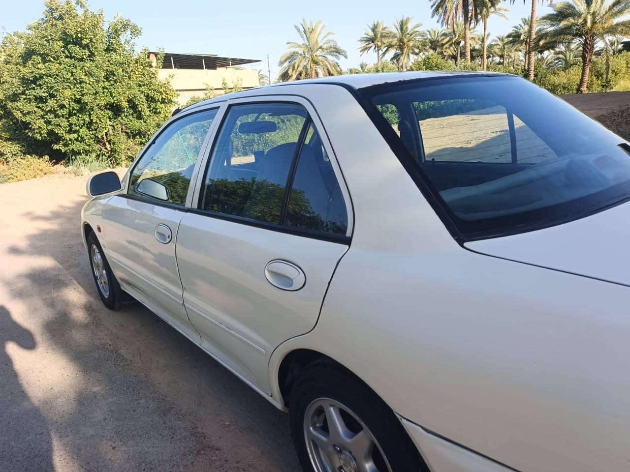 السلام عليكم
🚗 بروتون  للبيع 🚗

بروتون ويرا موديل2004 كير اوتوماتيك
 و محرك و كير خير من الله 
تبريد ❄️ وتدفئة شغال رقم بغداد
 السنوية بسمي ب2031 وهزة غير منتهية 
وتحويل مباشر صدر نضيف خير من الله
و السياره حلوه وناعمة 
العنوان بغداد اليوسفية 
السعر 52$ وبيها مجال شي بسيط 
رقم الهاتف ***********
