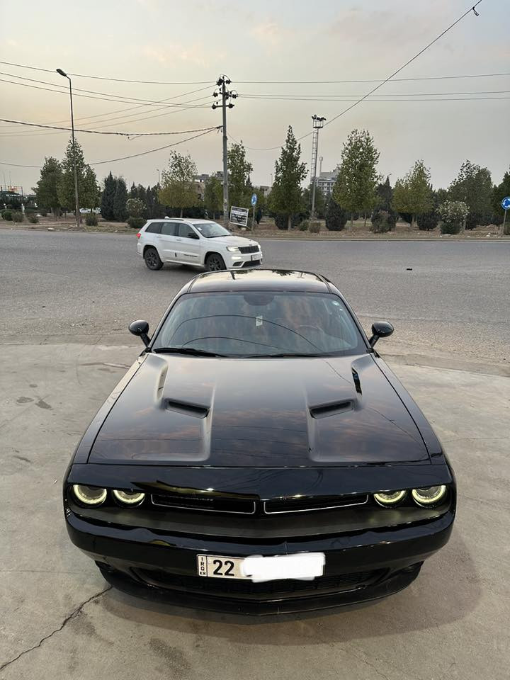 جالنجر موديل: 19 
المواصفات: sxt
الضرر: جاملغ خلفي مع جاملغ امامي فقط كلير بدون ضرر وبدون ايرباك 
عدد الكيلو متر: 72 الف mi 
مكان السيارة اربيل 
كير ومكينة بشرط على البلاد 
السعر 182$ 
السيارة باسمي 
رقم الشاصي: 2C3CDZAG5KH593911
رقم التليفون : ***********
