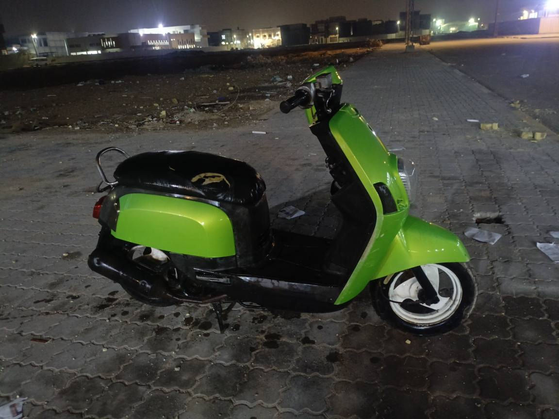 ماكس بوليس كابريته مرتبه سلف 55 مكينه بلاد 49 كلها شغاله بس الاشاير نكره سلف نهضه ومعدل السعر 650 بيها مجال الرقم ***********
