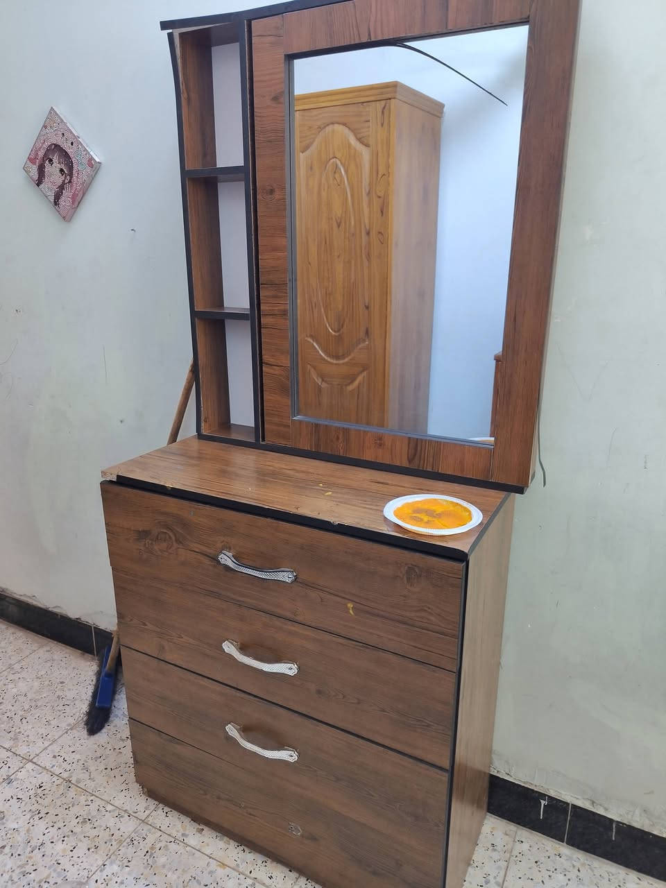 اغراض للبيع كولش نظيفات وجدد لغرض السفر دابيعهن


**إذا كنت صاحب هذا الإعلان وتريد حذفه لأي سبب، رجاءا أرسل رسالة إلى الدعم الفني**