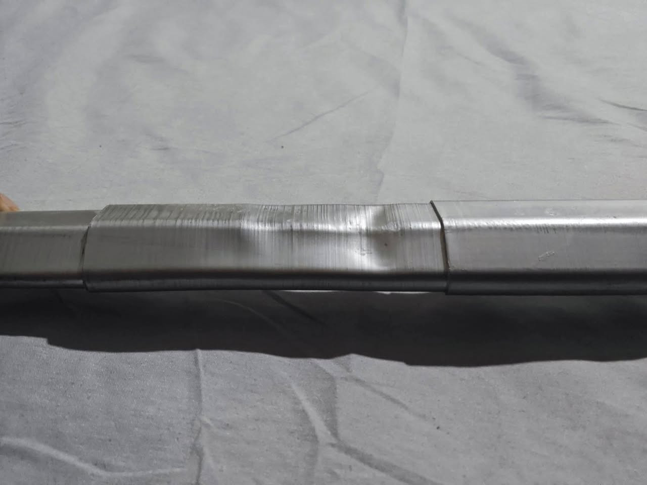 سيف كاتانا ياباني السعر 12 الف
بلاستيك قوي ثقيل مع ستاند للحائط
بيه طعجة بأحد جوانب النصل موضحه بالصورة، ما مأثره عليه

متوفر توصيل


**إذا كنت صاحب هذا الإعلان وتريد حذفه لأي سبب، رجاءا أرسل رسالة إلى الدعم الفني**