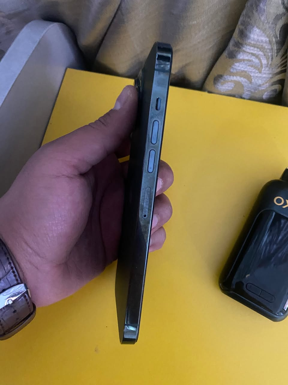 13 برو ماكس زيتوني جهاز لوك مبدل شاشه نوعيه زينه 3 خيارات بطاريه 76 ذاكره 128 السعر 475 بي مجال بسيط بغداد المنصور ***********

