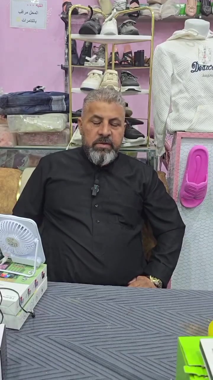 سلام عليكم متوفر شاحن سامسونگ أصلي تايبسي تايبسي 45واط سعرها 15الف قفل بدون عملة ومتوفر كيبل تايبسي تايبسي أصلي 8أمبير سوبر شحن 
جماعة الموبايلات لحد يعلق سلبي كلمن يبيع باليصرفله.


**إذا كنت صاحب هذا الإعلان وتريد حذفه لأي سبب، رجاءا أرسل رسالة إلى الدعم الفني**