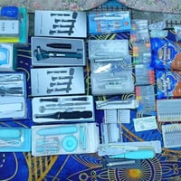 أغراض أسنان • ٣٦ قطعة • مزاد
