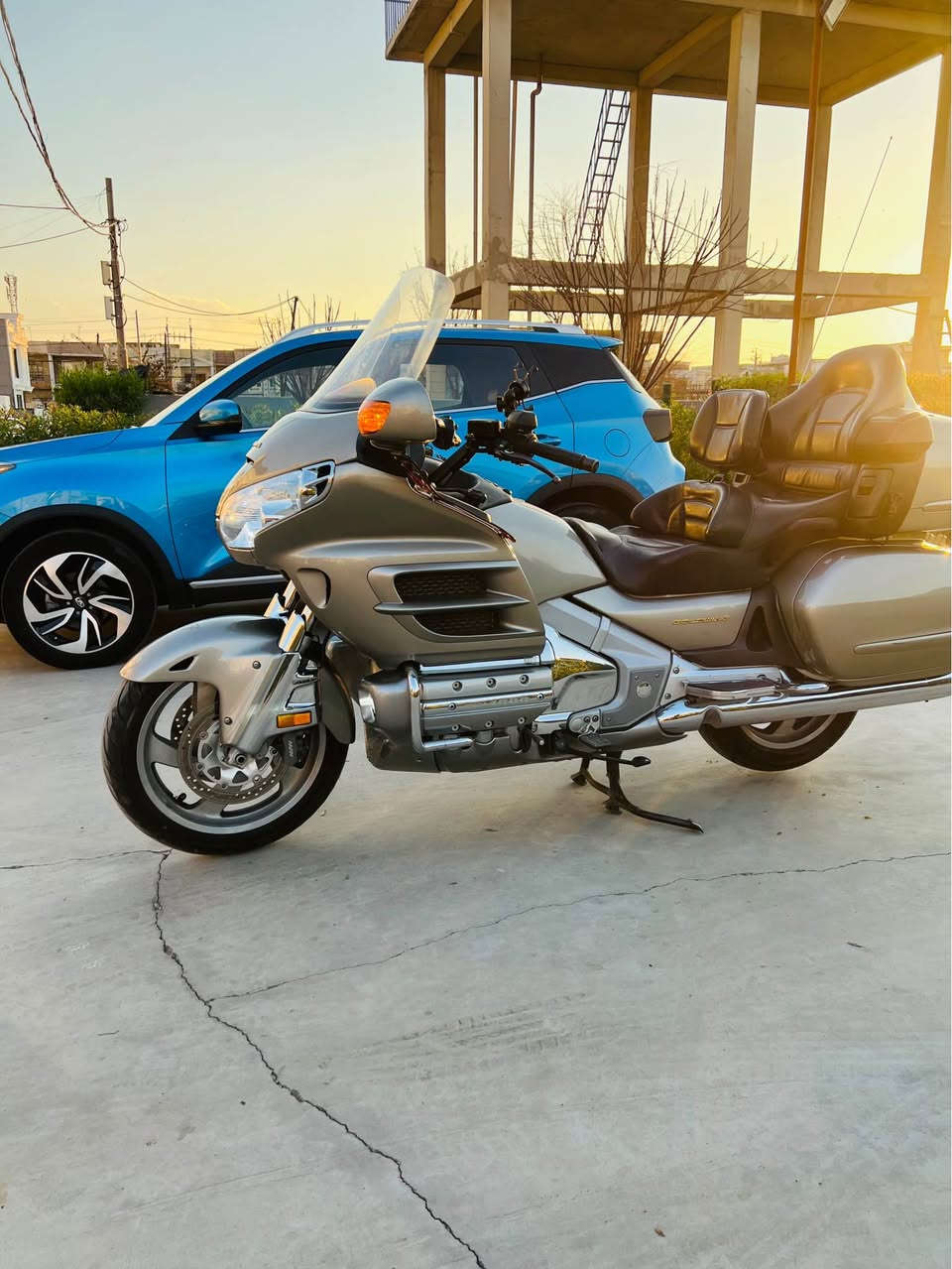 ماتؤر سه پؤرت. 2004مؤديل تازه داخل بوه  مه كينه به شه رت هه موو شتيكي به شه رت Singapore


**إذا كنت صاحب هذا الإعلان وتريد حذفه لأي سبب، رجاءا أرسل رسالة إلى الدعم الفني**