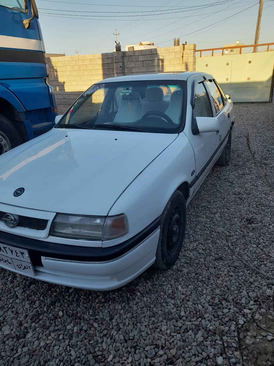 اوبل فكترا موديل 92 فول مواصفات
بدون صبغ بيها شويه بارد 
السعر 48وبيها مجال 
رقم سليمانيه للإستفسار اكثر الاتصال على الرقم 
***********
