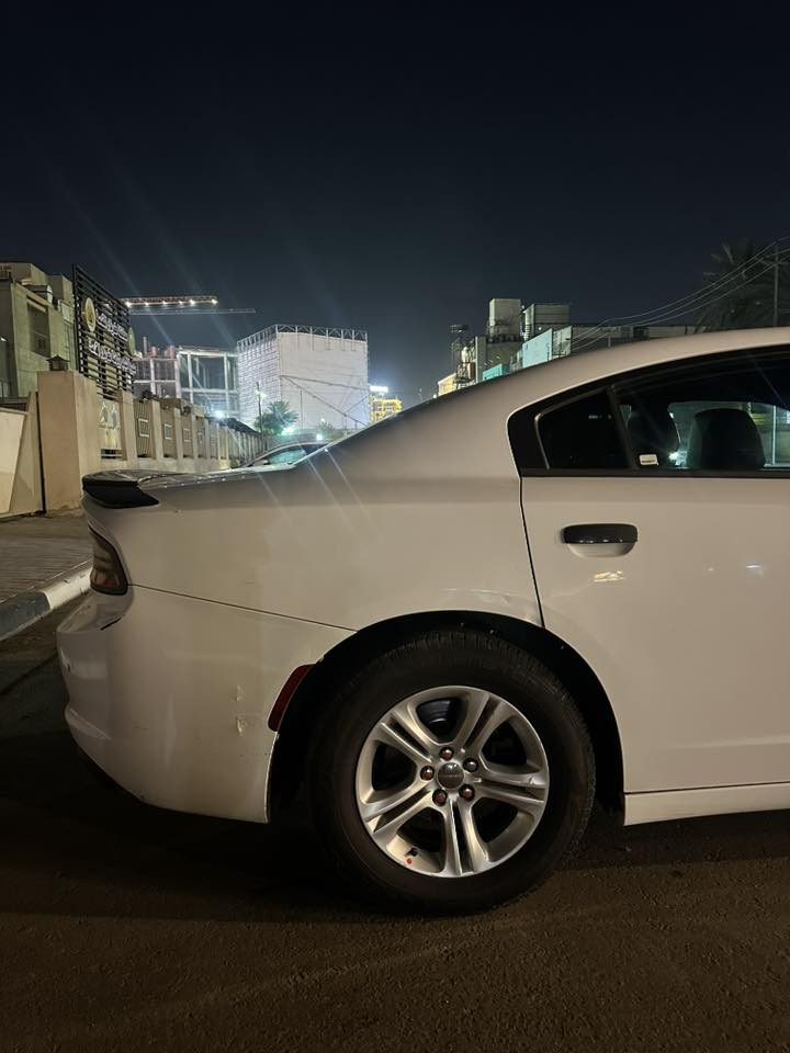 السلام عليكم جارجر للبيع مديل 15 sxt مكفوله كفاله عامه عدى البارد باب السايق نفاذ السنويه ب 2028 مكينه جديده بعدها بضمان الفحص سياره جاهزه رقمها ذي قار 
سعر 198بيها مجال بسيط 
رقم *********** 
عنوان كربلاء
