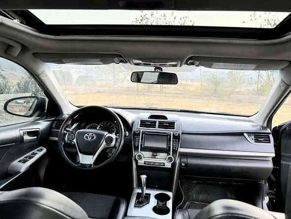 تکایە ئەگەر زۆر موشتەری نەبووی بۆ پرسارکردن تەلەفون مەکە لەگەڵ ڕێزدا
 سێ پارچە بۆیاخی ئەمریکای هەیە  پارچەکان ئەمانەن(   بۆنیت  ،چەمەلەغی 
(لای  سەیاق  بێ ناوگرتن  ،  بەڵام چەمه لەغی لای سەکن ناوەی بستێ پەمپی هەیە 
ژم ***********      ***********
شوێن قەزای دوکان نرخی 119وەرەقە   معالەیەکی زۆر کەم
 سپۆرت فول مواسەفات سڵایت کوشن نیو جڵد  Se  کامری  مۆدێل2012 
سێ گێڕ ئۆتۆماتیک گێڕ لەسوکان گێڕ سپۆرت  کامێرا تەلەفون حاسە هەر چوار تایە حاسە زۆر  مواسەفاتی تر دخان
