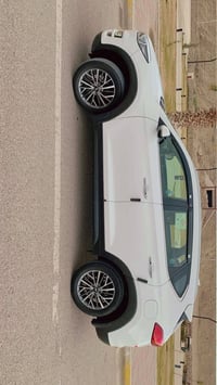 توسان خليجي موديل ١٩ الگاصد فول عده الفتحه  سياره جاهزه مكفوله من ظربه...