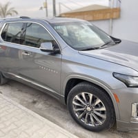 لدي سيارة ترافرس ٢٠٢٣ بريمر للبيع كامل مواصفات وراد أمريكي ضرر فقط الب...