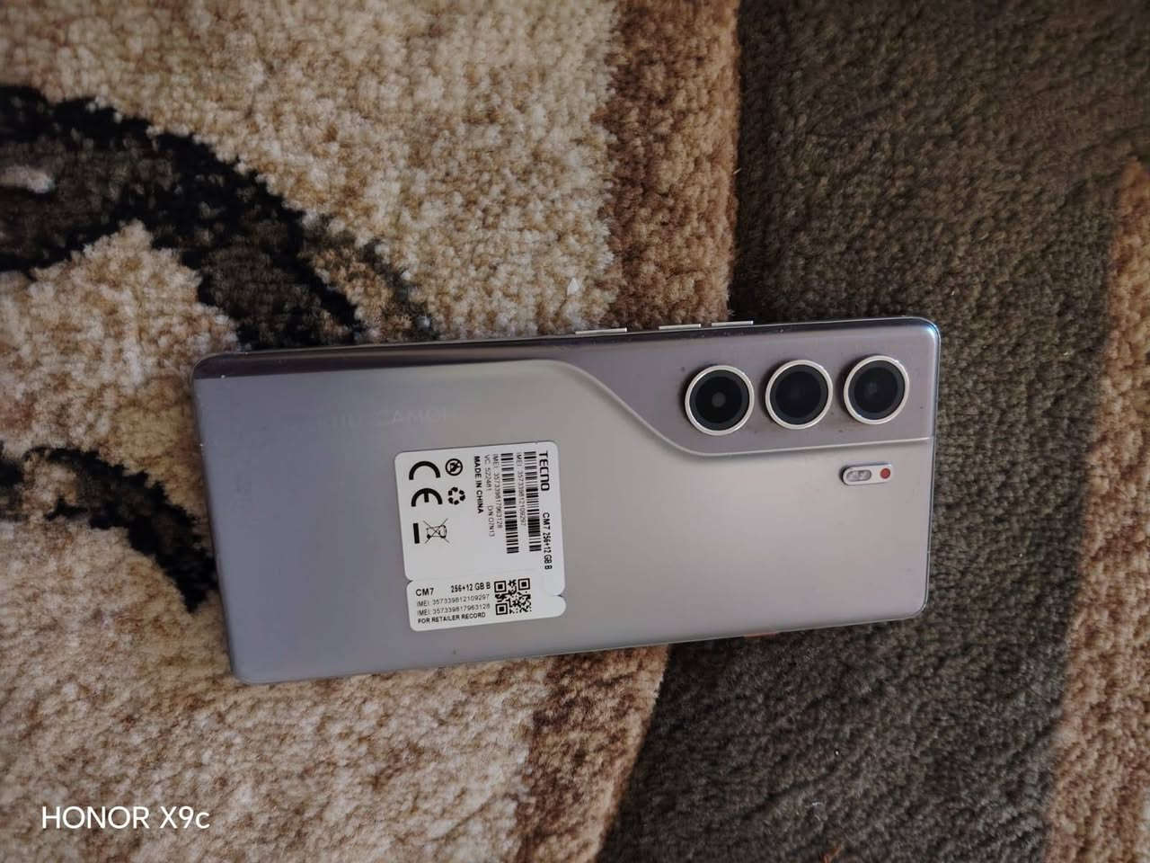مراوس فقط بايفون 
مكسور ضهره 
أو مبدل شاشه 
تنكو كامون 40برو 5G كامل ملحقات جديد


**إذا كنت صاحب هذا الإعلان وتريد حذفه لأي سبب، رجاءا أرسل رسالة إلى الدعم الفني**