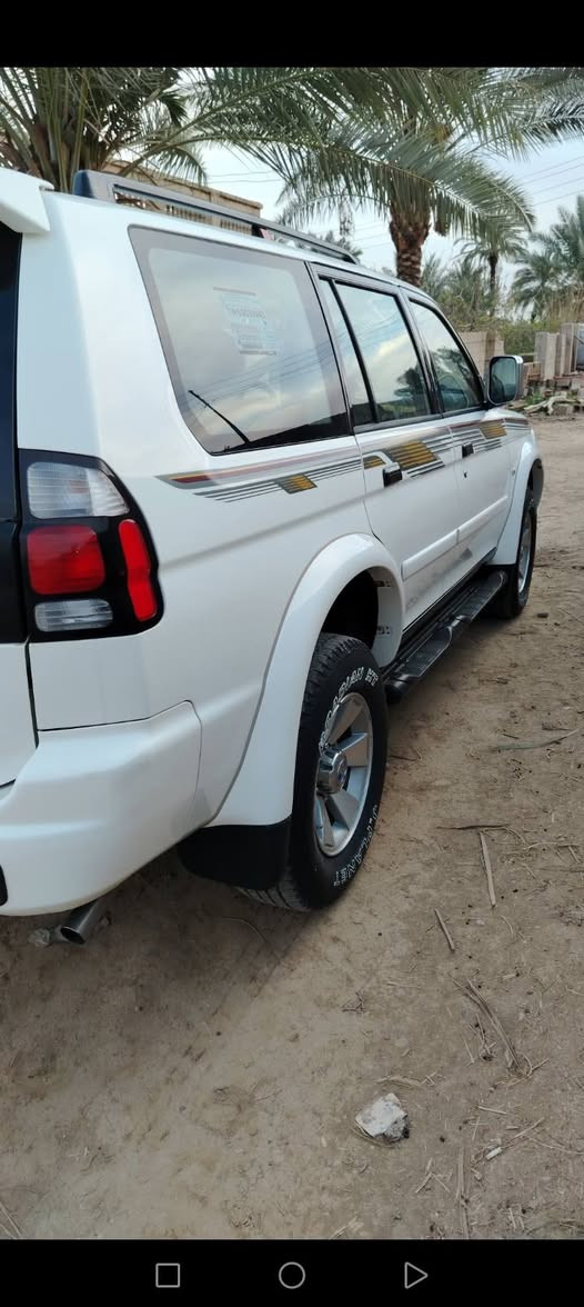 سلام عليكم سياره مستبوشي للبيع 2008 سياره رقم بغداد بأسمي ماشيه اقل ل100 للاستفسار الاتصال على الرقم ***********
