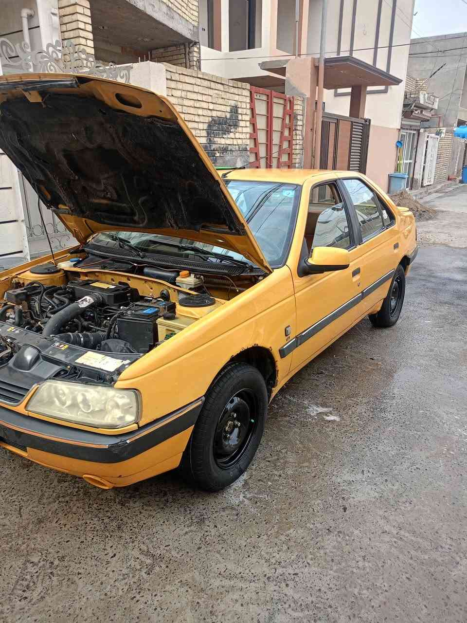 السلام عليكم
بيجو لميس 2013

بدون صبغ 

محرك وكير جيد جداً 

تبريد شغال

بيها ذيول جاملغ خلفي بيهن خياس 

السعر 35 بيها مجال للشراي 

مصفرا هيئه وبسمي 

مكان السيارة الزعفرانية 

الاتصال على الرقم ***********
