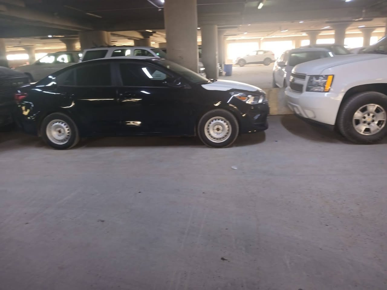 سلام عليكم خوان كيا ريو دخول ٢٤ سياره ماشيه ١٦ الف جديده بمعنى الكلمه بعدهي بريحت الشركه بيهة بارد بل جاملغ الايسر بل كرن شبر مكان السياره بصره ***********اتصل وبل خدمه
