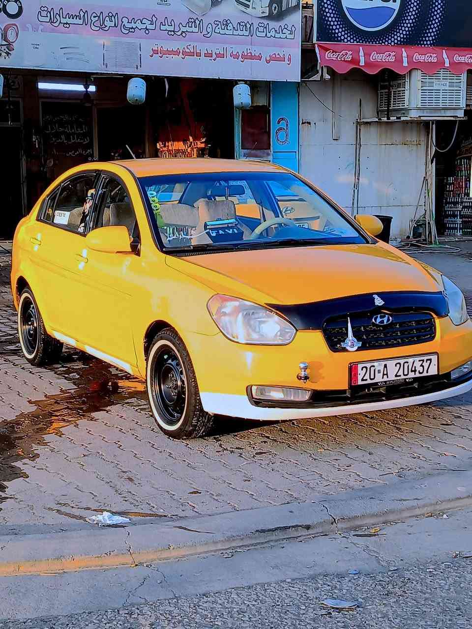 ياالله السلام عليكم اكسنت 2009 خليجي محرك 16 جام كهربائي
كير محرك تبريد مضبوط 
بيها تصفيه 3 اماكن شبر يعني تصفيه 
***********
